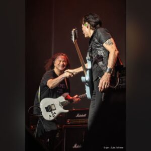 Steve Vai Instagram - The G3 tour is going by too fast! We are truly having a blast. In Reno we were graced by the appearance of the inimitable David Coverdale, leader of @whitesnake, vocalist extraordinaire, dear brother, and overall massively charming and gifted gentleman that intensely rocks. It was so great to see him.

Also, our show in Oakland was strong and the audience was just off the hook. We were joined by great players @vicjohnson77 and @dougdopplermusic for the jam. It was nice to feel those other players on stage and watch them tear it up so beautifully.

Doug is an ol’ friend that I’ve known since the early days of my arrival in Los Angeles in the 80’s. Besides being a key component to the oversight and success of the Vai Academy camps, he’s a powerful player. Check out his “Nu Instrumental” record.
