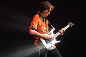 Steve Vai Instagram - Our 2nd G3 show on this run was in Highland, CA and I felt electrified. Hey, my amps worked! It was like being back in the G3 universe and I was beaming with the feeling of enthusiasm I felt some 27 years ago when we kicked off the first G3 tour with Eric, Joe and myself. The audiences are so supportive. Walking off the stage at the end of the jam, Joe and I turned to each other and in a deep state of appreciation he said “We have to be the 2 luckiest guys in the world.” I agreed.

📸: @steve_rose