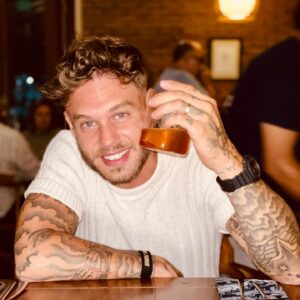 Steven Bachelard Instagram - L’alcool c’est pas cool 🥃 #bali