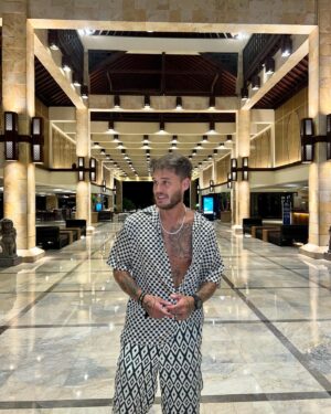 Steven Bachelard Instagram - ⚜️ @discoverykartikaplaza Best resort Hotel of Kuta ! ⚜️