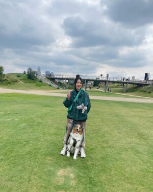 Steven Lim Instagram - 🤝🏼🐾