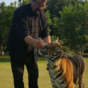 Steven Seagal Instagram - “For me, money and fame are not the greatest things in life. Instead it is my ability to help others that really matters.” – STEVEN SEAGALSteven is an Animal lover and Animal rights campaigner; he has always been an outspoken opponent of animal cruelty.
:
:
“What I do in this life is only important if I can ease suffering of others, if I can somehow make the world a better place” – STEVEN SEAGAL