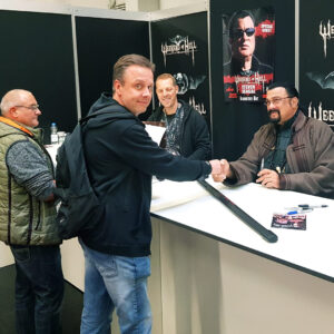 Steven Seagal Instagram - Dear Fans,

It is always an honor to connect with you all. 
Thank you so much for your ongoing love and support. 
Many Blessings

Steven 
#DortmundGermany
#Signingconvention