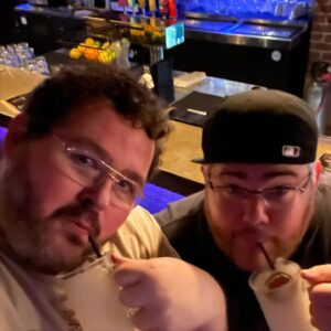 Steven Williams Instagram - Drinks with @kidbehindacamera
