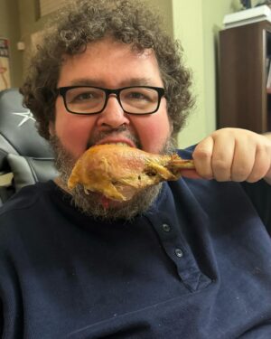 Steven Williams Instagram - Turkey legs and sparkling cider toasts with @dezikay_wolf