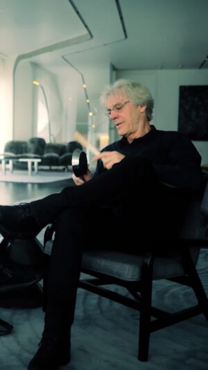 Stewart Copeland Instagram - Roxanne v Frigideira. 
The frying pan of love.