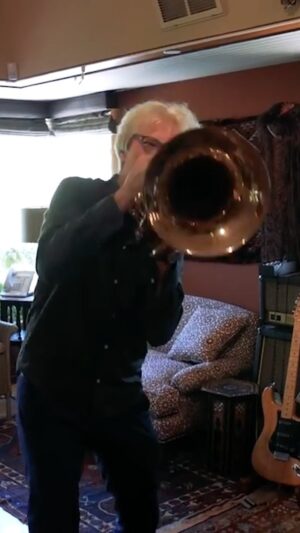 Stewart Copeland Instagram - Anyone can air Tower of Power