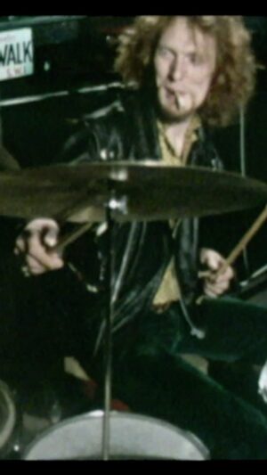 Stewart Copeland Instagram - Chad on Ginger 
#OnDrums

@BBC
@chadsmithofficial
