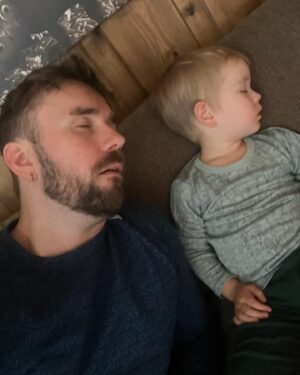 Stian Blipp Instagram - Første påskedryss av en nyfrelst-men-dog-så-amatør-på-ski-familie! Koser sjiten utav oss då hvertfall! God påske kor enn du e 💪