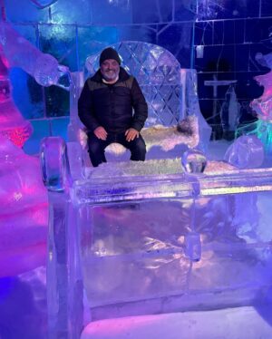 Stian Thorbjørnsen Instagram - Kautokeino-Karasjok-Vardø-Ekkerøy-Bugøynes-Kirkenes med fatter’n. ENDELIG fikk jeg vist frem fantastiske Finnmark til en i familien og for en tur det ble. 11 dager uten opptak, uten konserter (som nesten føltes rart)…kun en spontan roadtrip uten særlig annen mål og mening enn at vi måtte fly hjem idag. Takk til alle som har hjulpet oss på tur med forskjellige opplevelser❤️