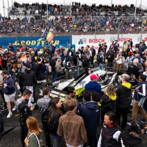 Stoffel Vandoorne Instagram - 🦁 🇫🇷 Le Mans done and dusted. Extremely challenging race with the weather conditions and unfortunately not the result we were hoping. Thanks to the boys @paul_diresta @loicduval and @peugeotsportofficial for bringing the car home!