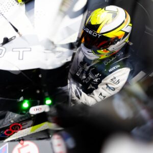Stoffel Vandoorne Instagram - 🦁 🇫🇷 Le Mans done and dusted. Extremely challenging race with the weather conditions and unfortunately not the result we were hoping. Thanks to the boys @paul_diresta @loicduval and @peugeotsportofficial for bringing the car home!