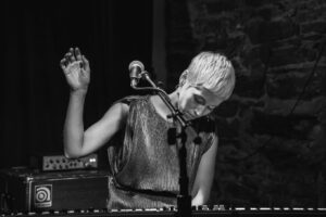 SuRie Instagram - All the feelings performing in New York this week. My current creative project has real poignancy on the East Coast, so it meant the world to share originals from Building A Woman in a place that has my heart for special reasons. I could not be more proud of @benedictcork smashing his US tour and grateful to join the magic for the final night, along with the effervescent @judyblankmusic. And to collaborate and perform with the beautiful human and talent @la.nskey makes this show such a special one for the memory books. Thank you, NY crowd for showing up and sharing your feelings! Floating round this fabulous city on cloud frickin’ nine. ✨ 

📸 @buscar_photo