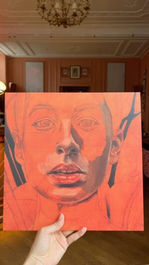 SuRie Instagram - Built a VINYL Woman, and it was a dream come true to meet, touch, hold and sign her for you. There are only 4 signed copies left, so snap yours up via the link in my bio. Thank you @fetchhappenedrecords 🧡

Cover art by the wonderful @heloisetoop