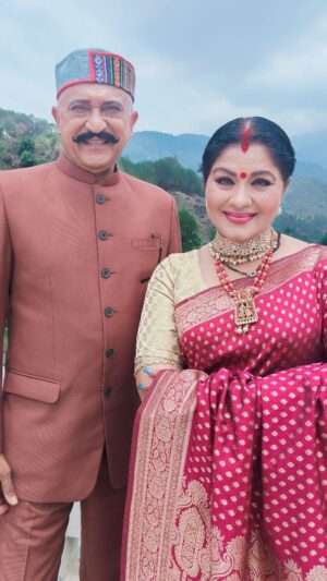 Sudha Chandran Instagram - In Himachal if u r shooting with such a talented actor tej sapru ji yeh reel toh banta hai.
.
.
....@sudhaachandran @tejfive
.#viralreels #viralvideos #viral
#kinnarimehta#pinkvilla #dangaltv#bekaaboo#tellychakkar
#sudhaachandran #colorstv #colourtv #naagin6 #zee5 #zeetelugu #reelsgram #reelsvideo #balajitelefilms #teribaatonmeinaisauljhajiya #dance #tending #instagram #bollywood #reels #india# #comedy#enterr10#trendingreelsvideo#trendingreels #dancereels@vijay.lokhande.372