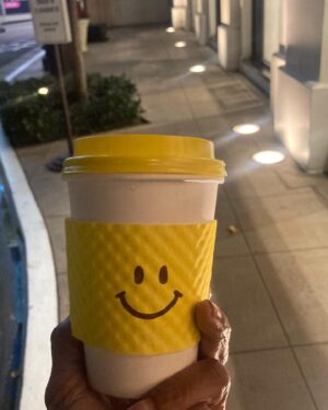 Sufe Bradshaw Instagram - I love it here @lalalandkindcafe This Earl Grey and oat milk tea is delicious. I’ll definitely be back 🫖 :)