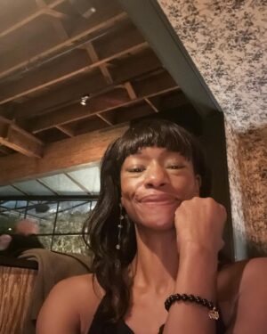 Sufe Bradshaw Instagram - Thank you @hideandstonejewelry 
for the lovely bracelet:) 💃🏽🌟💞🥂🎉