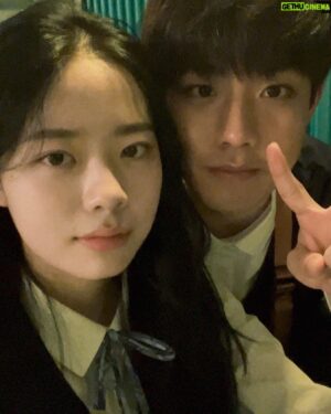 Suh Dong-hyun Instagram - ‘밤이 되었습니다’

12월 4일 12:00 am 
U 모바일TV에서!

12월 7일 12:00am
Netflix에서!

정말 많이 웃고울며 모두가 한마음으로 열심히 준비했습니다!
많이많이 사랑해주세요🙇🏻‍♂️🙇🏻‍♂️🙇🏻‍♂️

@xplusu.series 
@uplus_mobiletv 
@netflixkr 

#밤이되었습니다 #첫공개 #12월4일  #U 모바일TV #12월7일 #netflix #서동현 #박우람 #이재인 #이윤서