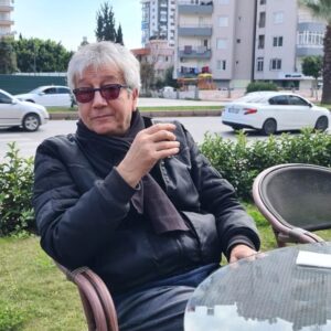 Süheyl Uygur Instagram - Bu akşam Mersin Devlet Opera ve Bale Salonu'nda Hey Gidi Günler. 🎭 @mardehotel @mark.and.cleo #heygidigünler