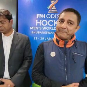 Sukhwinder Singh Instagram - All the best to Team Hockey India .....

@diliptirkeyhockey @hockeyindia 

#hockey2023 #hockey