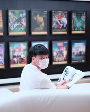 Sukrit Wisetkaew Instagram - ใครเรียกบี้คับ!