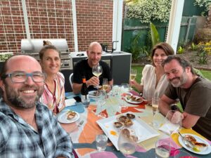 Sullivan Stapleton Instagram - House warming and goodbye dinner at the Jamos! Awesome night, yummy food and the best crew! Thank you so much and lots of love to the very funny and crazy crew😘 #good #food #goodvibes #awesome #friends #melbourne
