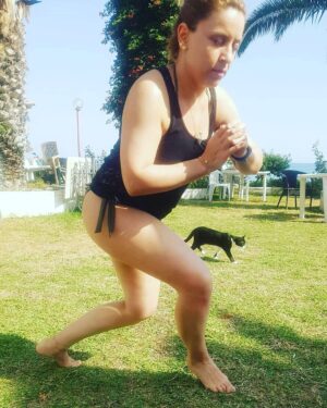 Sultan Köroğlu Kiliç Instagram - #ustrasana  sıcak demiyor çalışıyor güzel yoginim 👳🏼‍♀️🙇🏼‍♀️ namaste