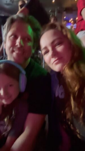 Summer Bellessa Instagram - My Mother’s Day was filled with 90s rock. And church. Balance, right?!