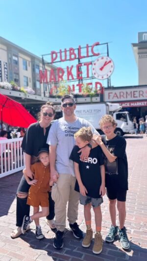 Summer Bellessa Instagram - The most Seattle day ever. The last time we did the touristy things here the boys were little, and they don’t remember. @kerrybellessa wants the kids to love Washington like he does. Mission accomplished. Save for your next trip to Seattle! #familytravel #thingstodoinseattle #seattle #pikeplacemarket #gumwall