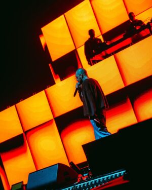 Summer Cem Instagram - Was war das bitte für ein Tag ? Danke an jeden der gekommen ist. Das werde ich nie vergessen. Bester Geburtstag, bestes Release Konzert !!! ❤️‍🔥 u all