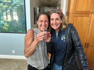 Summer Sanders Instagram - Teammates forever and always! ♥️🏊‍♀️♥️

And…someone is going into the Bay Area Sports Hall of Fame tonight! @drjennybthompson @stanfordwswim @coach_lea_usc @bayareasportshof 
#letsgoswimminwomen