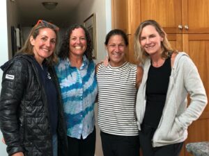 Summer Sanders Instagram - Teammates forever and always! ♥️🏊‍♀️♥️

And…someone is going into the Bay Area Sports Hall of Fame tonight! @drjennybthompson @stanfordwswim @coach_lea_usc @bayareasportshof 
#letsgoswimminwomen