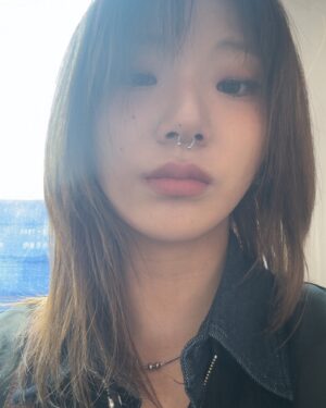 Sung Ji-yeon Instagram - 셀카 이빠이