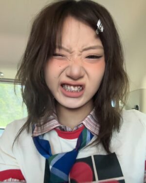 Sung Ji-yeon Instagram - 5월 여수에서💤..