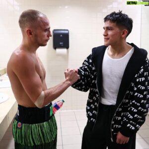 Sunny Edwards Instagram - Two Champs 🤝 
Respect after battle🛡️ 
Boxing ❤️