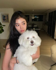 Actress Sunny Oh HD Instagram Photos and Wallpapers July 2022