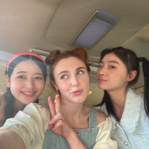Sunny Oh Instagram - @xokittynetflix is out! So so grateful to have been in the company of incredibly talented, kindhearted and fun cast and crew xo