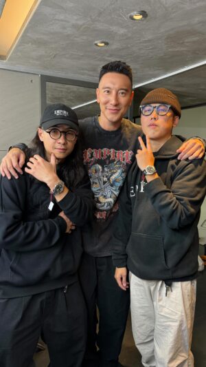 Sunny Wang Instagram - 我們又送員工手錶了！這次是跟了我還有Ryan四年的 GuGu @gugu_1208 還有 Jason @jchen0415 ，他們是跟著我一起創立EMC的原班人馬之一，這幾年他們真的非常努力而且認真的在為我還有EMC付出。現在拿到手錶了，放心，我會繼續罵你們！罵是因為愛，懂了嗎？ 還有想被罵的，以下留言讓我知道😂 @empirewatchclub 

Got some sick Tudors this time for my other two trusted employees. They been with me & Ryan since day 1 of @empiremotorclub and the end of 2023 marked 4 years. We gifted them these Tudor Watches to show love for their loyalty, hard work and sacrifice for the company, the team, the brand and for Me. Thank you GuGu and Jason. But don’t worry, I will continue to scream and yell at you guys and make sure you guys are performing at your best! 🤣 The scolding comes from LOVE! Understand?