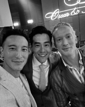 Sunny Wang Instagram - 祝你們 幸福滿滿 百年好合 早生貴子 恭喜 @mroscarwang & @t1any1 你們真的太可愛了 ❤️ So proud of you Oscar & proud to be your 乾哥! Love ya! 

也超開心可以跟家人還有老朋友和兄弟們聚在一起 一起慶祝 一起喝醉 🤮