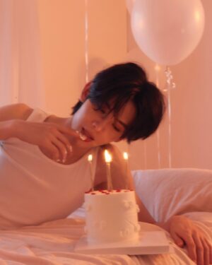 Supamongkon Wongwisut Instagram - Let’s make to night my birthday 🎂
#HappyJamesSuDay2024