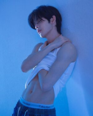 Supamongkon Wongwisut Instagram - BLUE 🩵