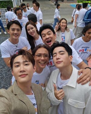 Supasit Chinvinijkul Instagram - ตึงกว่าเสื้อก็หน้าละ

#mouse ใครเป็นคนร้ายหนาาา

บวงสรวงซีรีส์เรื่องใหม่ ฝากหมวดทวีด้วยครับ

#TrueCJCreations #บวงสรวงซีรีส์พิททรูซีเจ2023