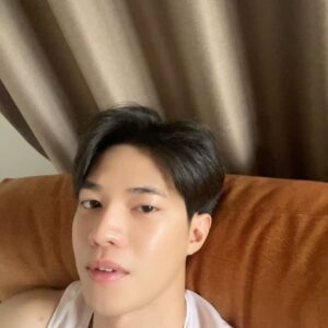 Suphadach Wilairat Instagram - New hair😋 #bosstonsuphadach  #กีต้าร์ของบอสตั้น
