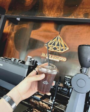 Suphakorn Sriphothong Instagram - อยากติดแกให้เหมือนติดกาแฟหว่ะ