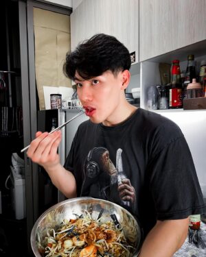 Suphakorn Sriphothong Instagram - ข้าวู่วามไปหน่อย