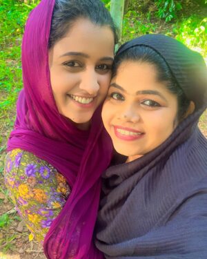 Suphy Maria Instagram - ഉമ്മാന്റെ മോൾ❤️❤️❤️😍