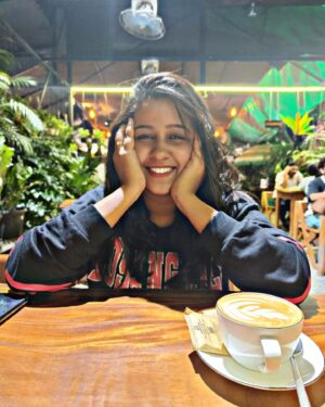 Suphy Maria Instagram - 🫣കഴിഞ്ഞ് കഴിഞ്ഞ്... 😁

#endtotheseries #smile #kochi #eveningvibes #picoftheday #happiness