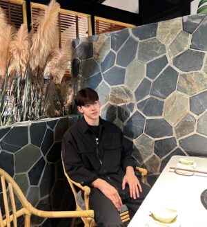 Suppacheep Chanapai Instagram - ถ้าพาเธอไปกินหมาล่า คงได้จับเธอลงหม้อเพราะเธอน่ากิน
#MJhotpot #MJHotpot秘境火锅主题餐厅 #HotpotThemeRestaurant #จีน #อาหาร #ชาบู #หม่าล่า