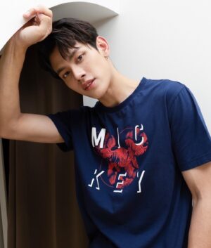 Suppacheep Chanapai Instagram - ทุกคนนนน แชปเหมียวได้ไปลองใส่
Disney x Hush Puppies คอลเลคชั่นใหม่ สุดexclusive ที่สาวกเจ้าหนูมิกกี้ชาวไทยไม่ควรพลาด ต้องมีติดตู้แล้ว
มาในธีม Aloha ที่ถูกออกแบบได้อย่างลงตัวและยังใส่ความน่ารักด้วยลวดลายของมิกกี้ผสมผสานกับบรรยากาศอบอุ่นของเกาะฮาวาย 
แวะชมคอลเลคชั่นสุดพิเศษที่แรกได้แล้ววันนี้ที่เคาเตอร์ Hush Puppies แผนกชั้นในชาย ห้างสรรพสินค้า Central ทุกสาขาทั่วประเทศ

#HushPuppies
#Disney
#MickeyMouse
#DisneyxHushPuppies