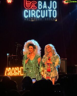 Supremme de Luxe Instagram - Algunas fotos de México 🇲🇽❤️🇲🇽

1- Con las bellas y talentosas @cristianperaltatranformista y @lalolitabanana 

2- Concierto con @laprohibida en @bajocircuito 

3- Con @garbineabasolo y @soyedgarsanchez paseando por CDMX

4- Con la leyenda mexicana @la_supermana

5- Banderas por todo CDMX para celebrar el Pride Mexicano

6- Exposición de Damián Ortega «Pico y elote»

7- Cantando en @ricoclubcdmx 

8- Momentos de promoción 

9- Cantando en @sundrag_brunch captada por el objetivo de @luvsraphotography
